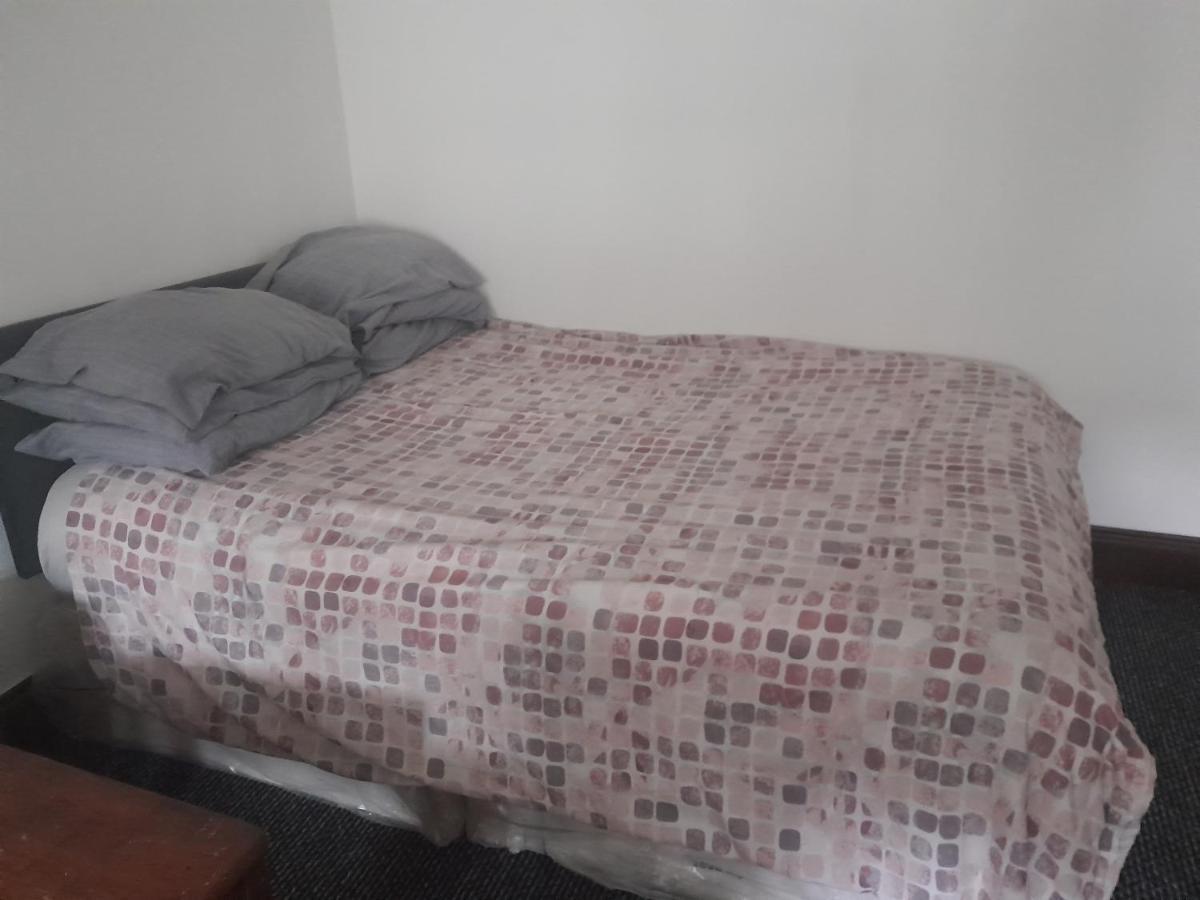 דירות Lovely 1-Bed Studio In לונדון מראה חיצוני תמונה